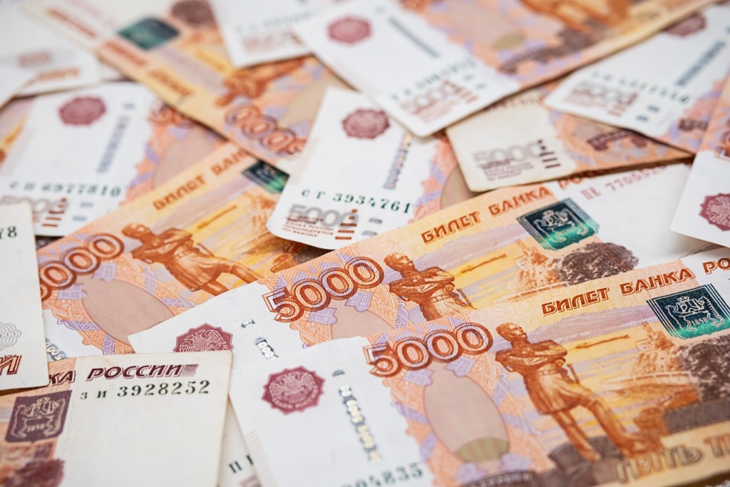 Главу новосибирского предприятия будут судить за невыплату зарплат на сумму более 300 млн рублей