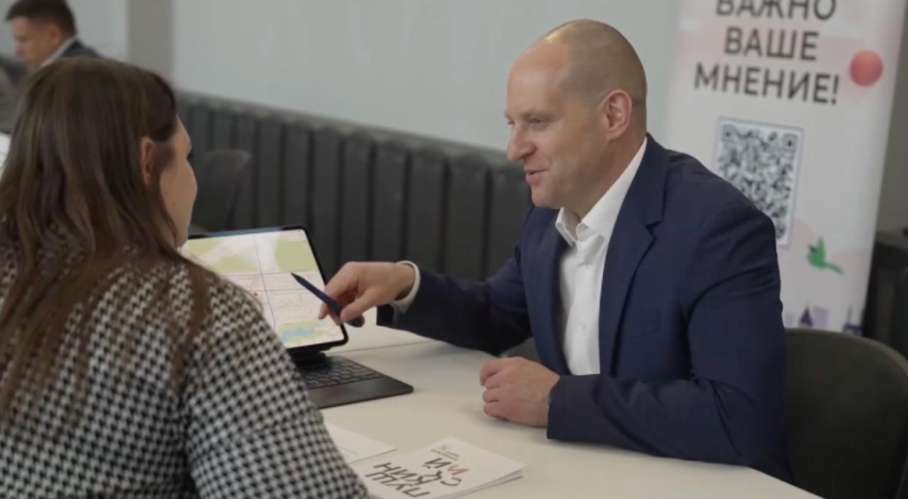 В рамках подготовки к новому учебному году в подмосковной Ивантеевке состоялась выездная встреча представителей администрации с работниками сферы образования