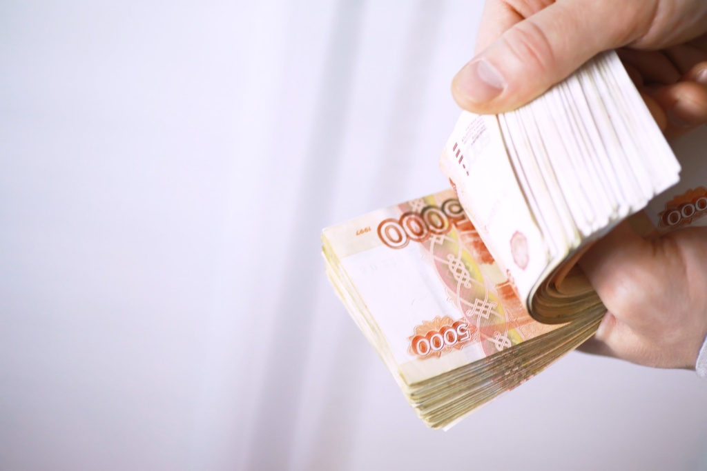 Чистая прибыль ВТБ за четыре месяца снизилась до 203,4 миллиарда рублей 