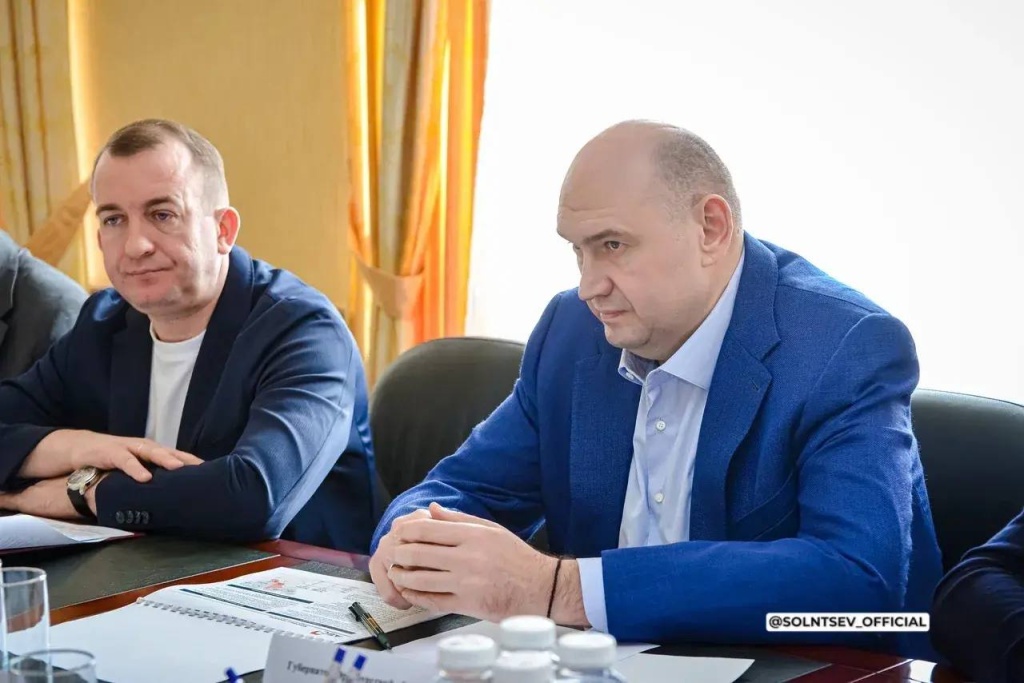 Губернатор Оренбуржья и замминистра транспорта РФ оценили темпы строительства нового аэровокзала