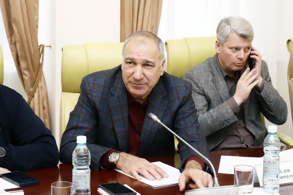 Депутаты ЗАКСа Новосибирской обсудили, каким будет сквер памяти Юрия Бугакова
