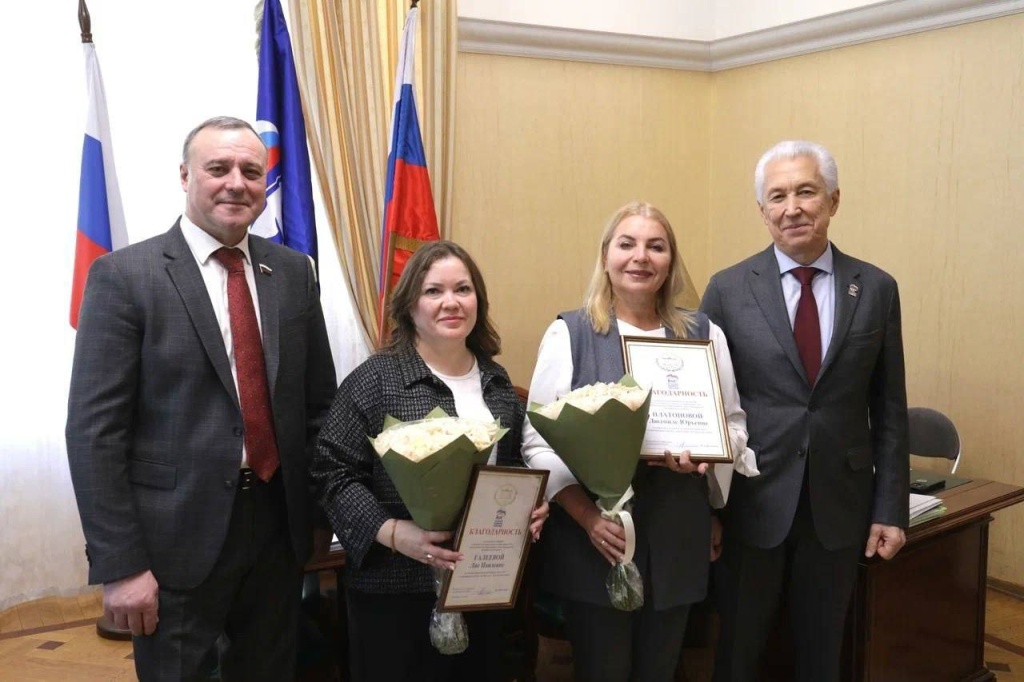 Героини из Бугуруслана: воспитатели, которые спасли детей от вооружённого преступника получили государственные награды
