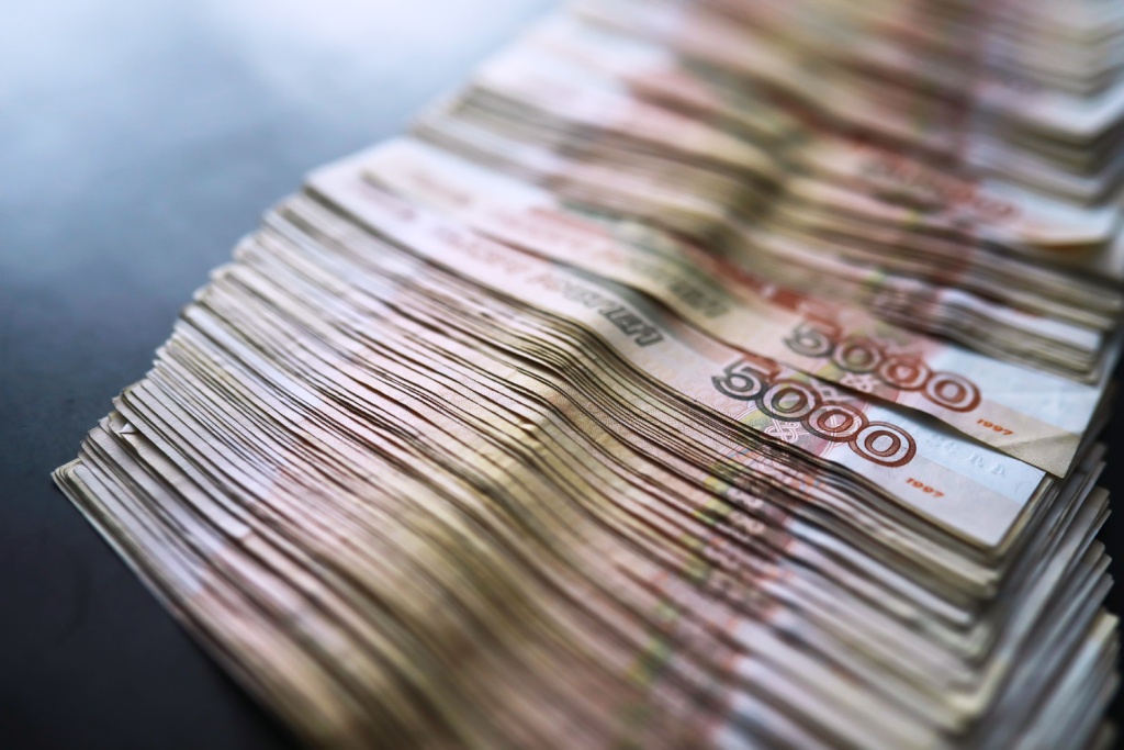 ЦБ: чистая прибыль банков РФ в первом квартале достигла 899 миллиардов рублей 